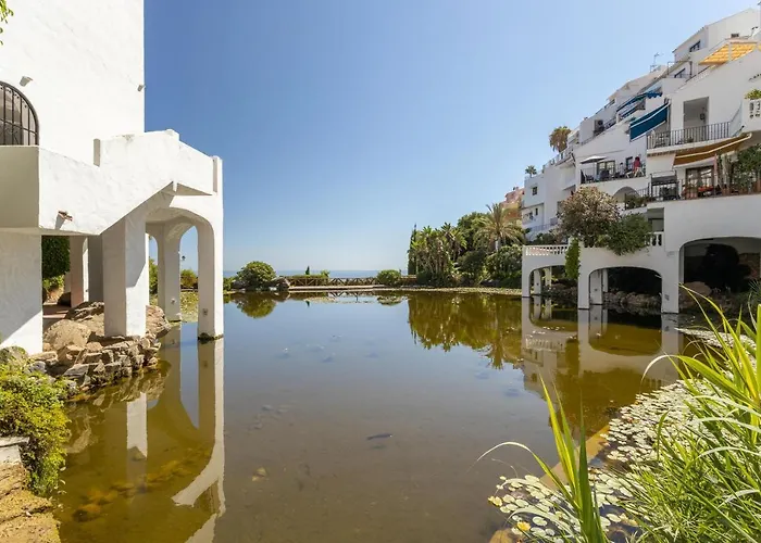 Апартаменты Capistrano Playa *